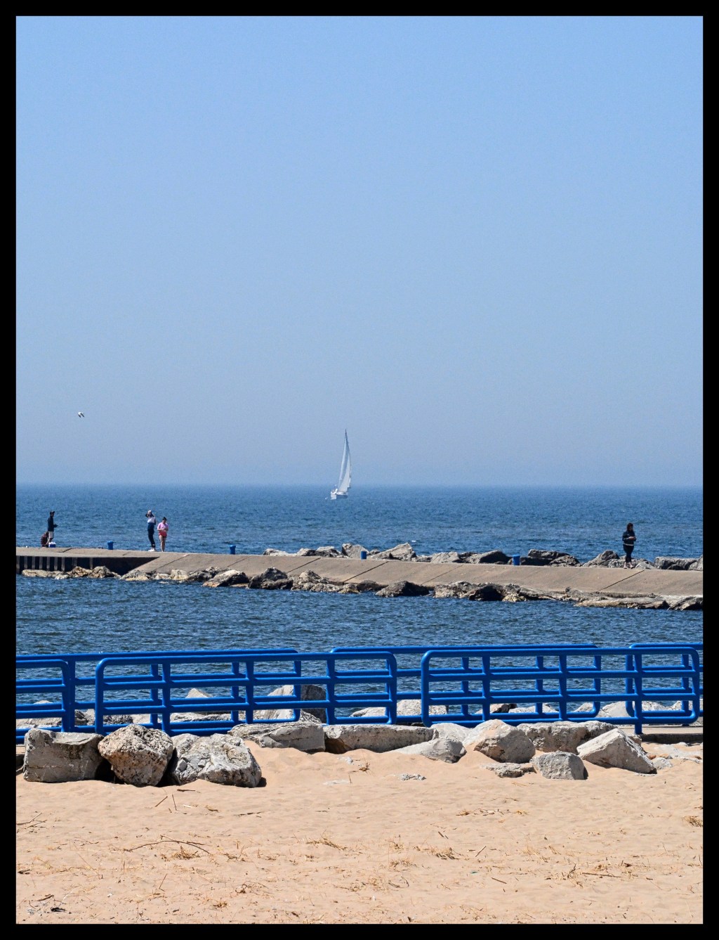 Gonna Put The World Away For A&nbsp;Minute