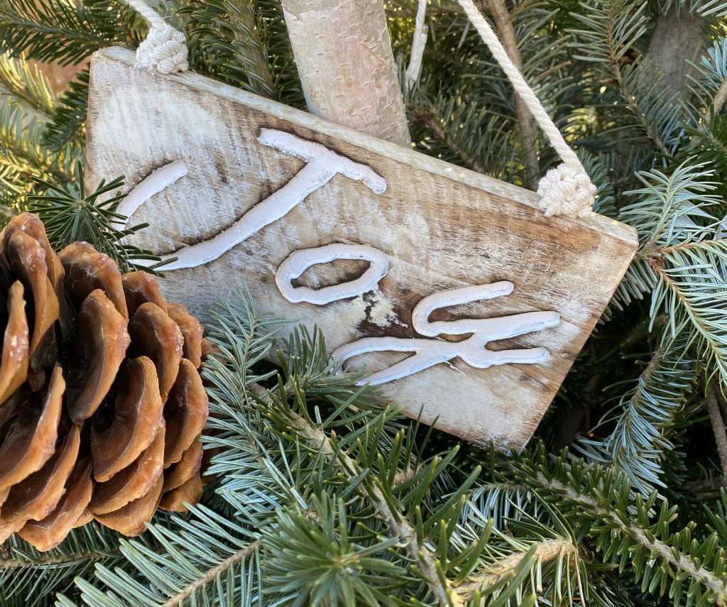 Tuesday Tunes – The Wonderful World Of&nbsp;Christmas