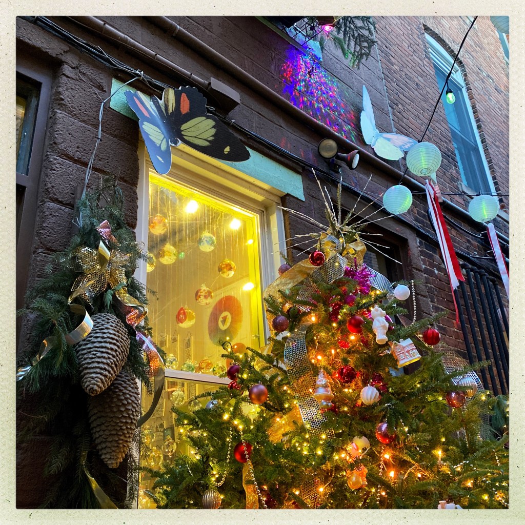 Rockin’ Around The Christmas&nbsp;Tree