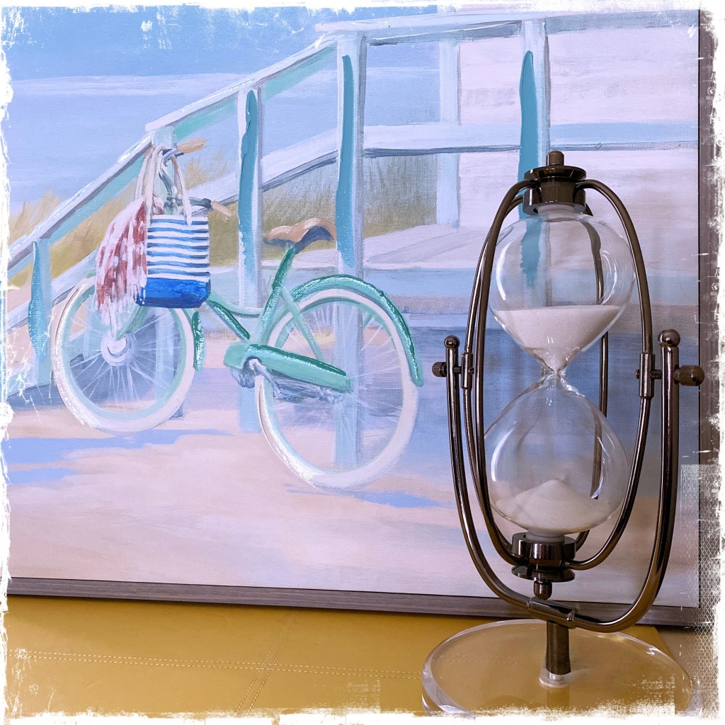 The Art Of CIMPLE Living – Present For The In-Between